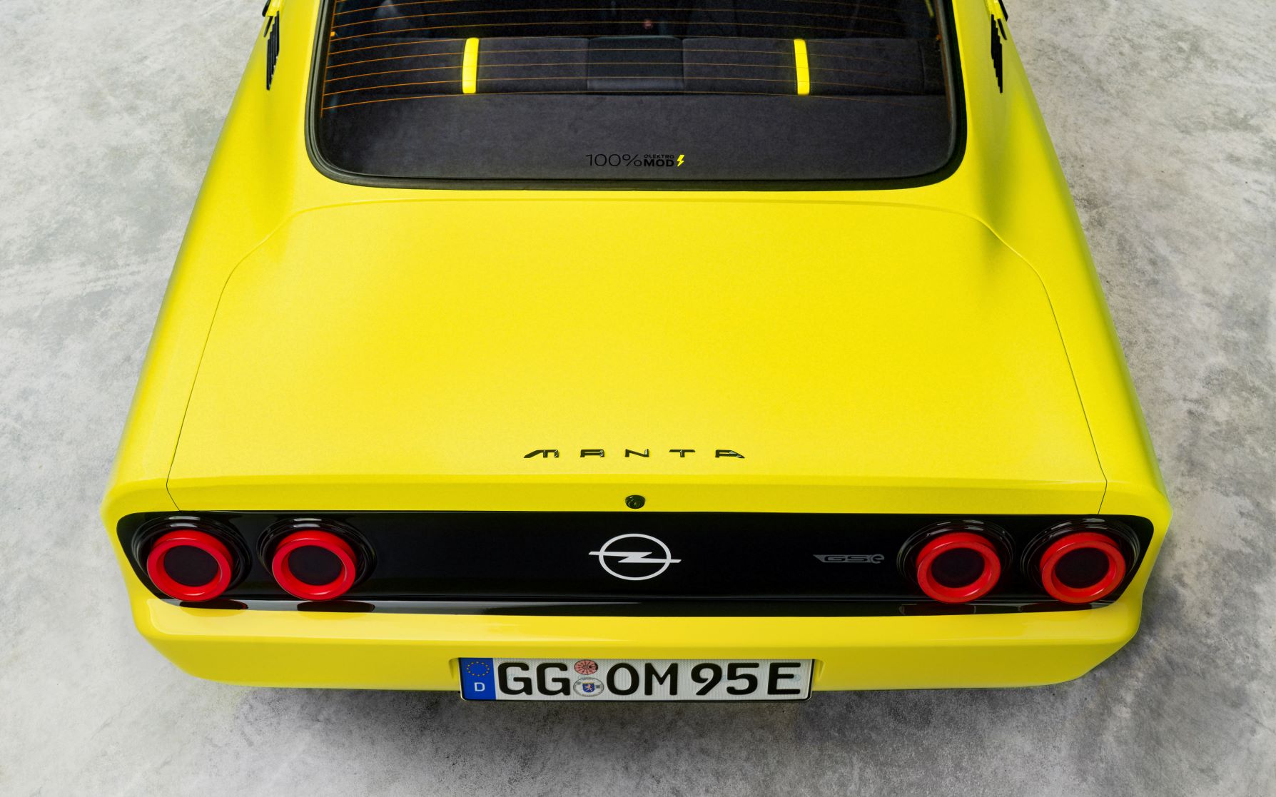 Rear of the Opel Manta GSe ElektroMOD