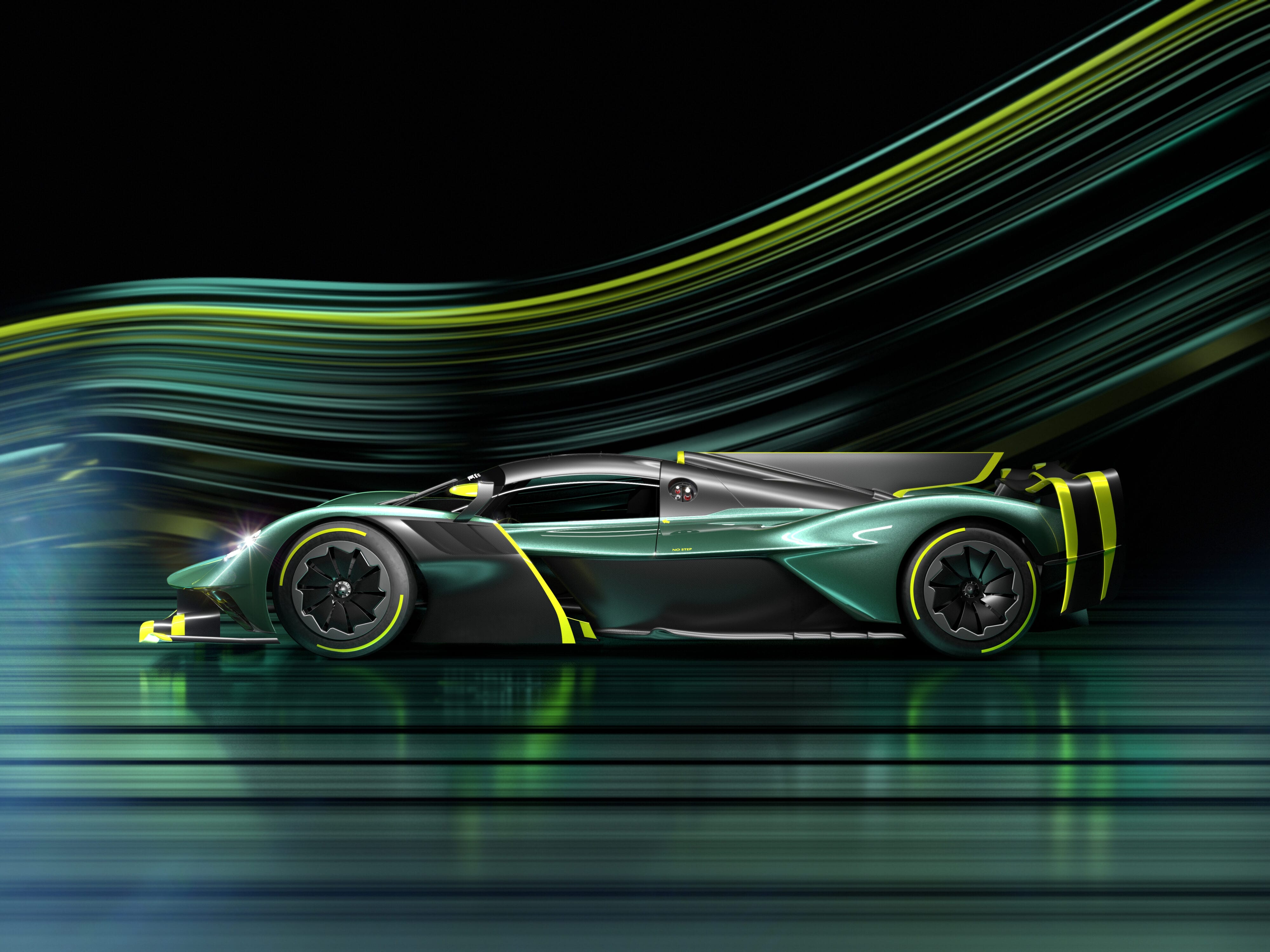 Aston Martin Valkyrie AMR Pro