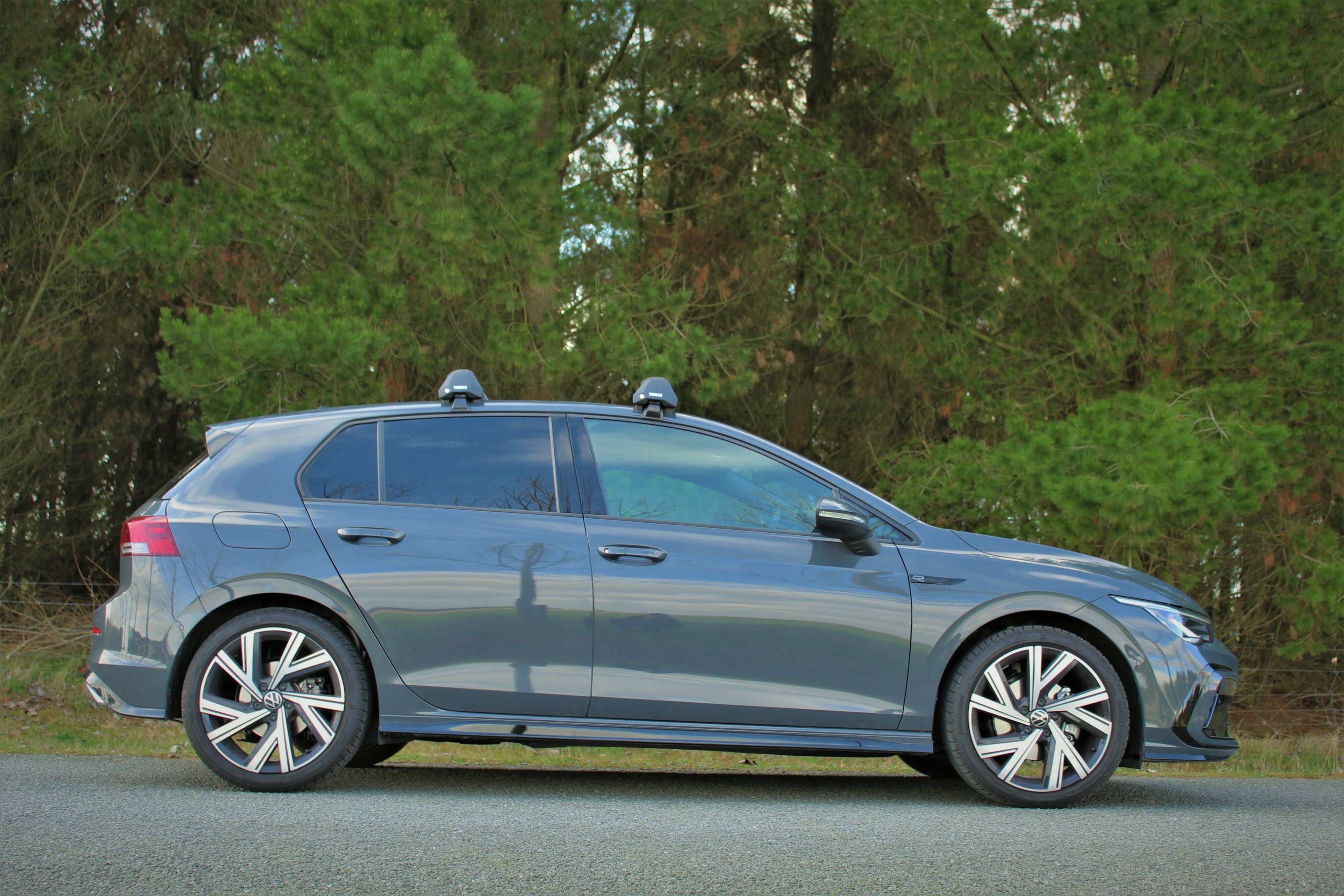 Eight Times the Charm: Volkswagen Golf R-Line Review