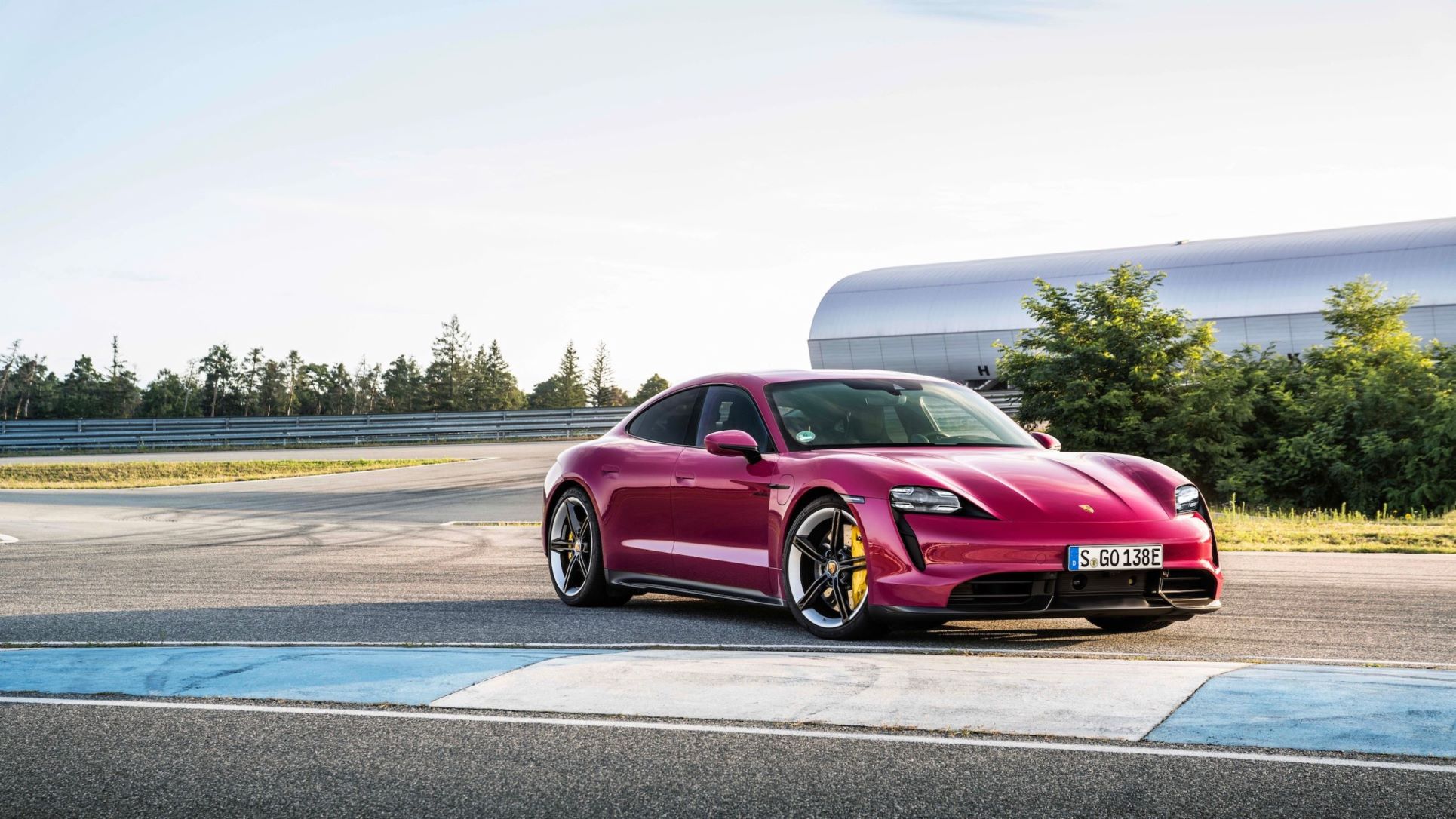 Porsche Taycan Turbo S in Rubystone Red