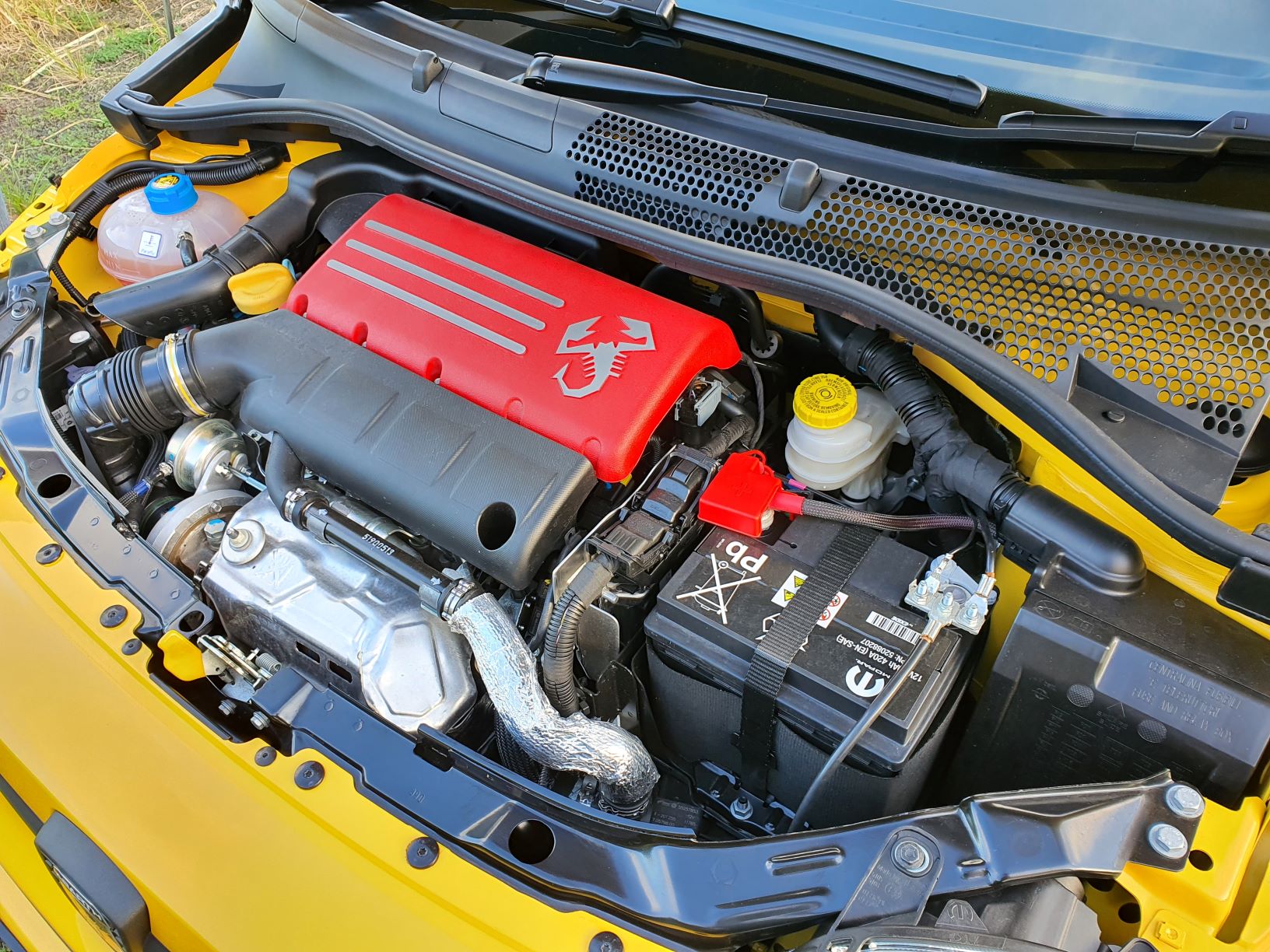 Engine bay of the Abarth 595C Competizione