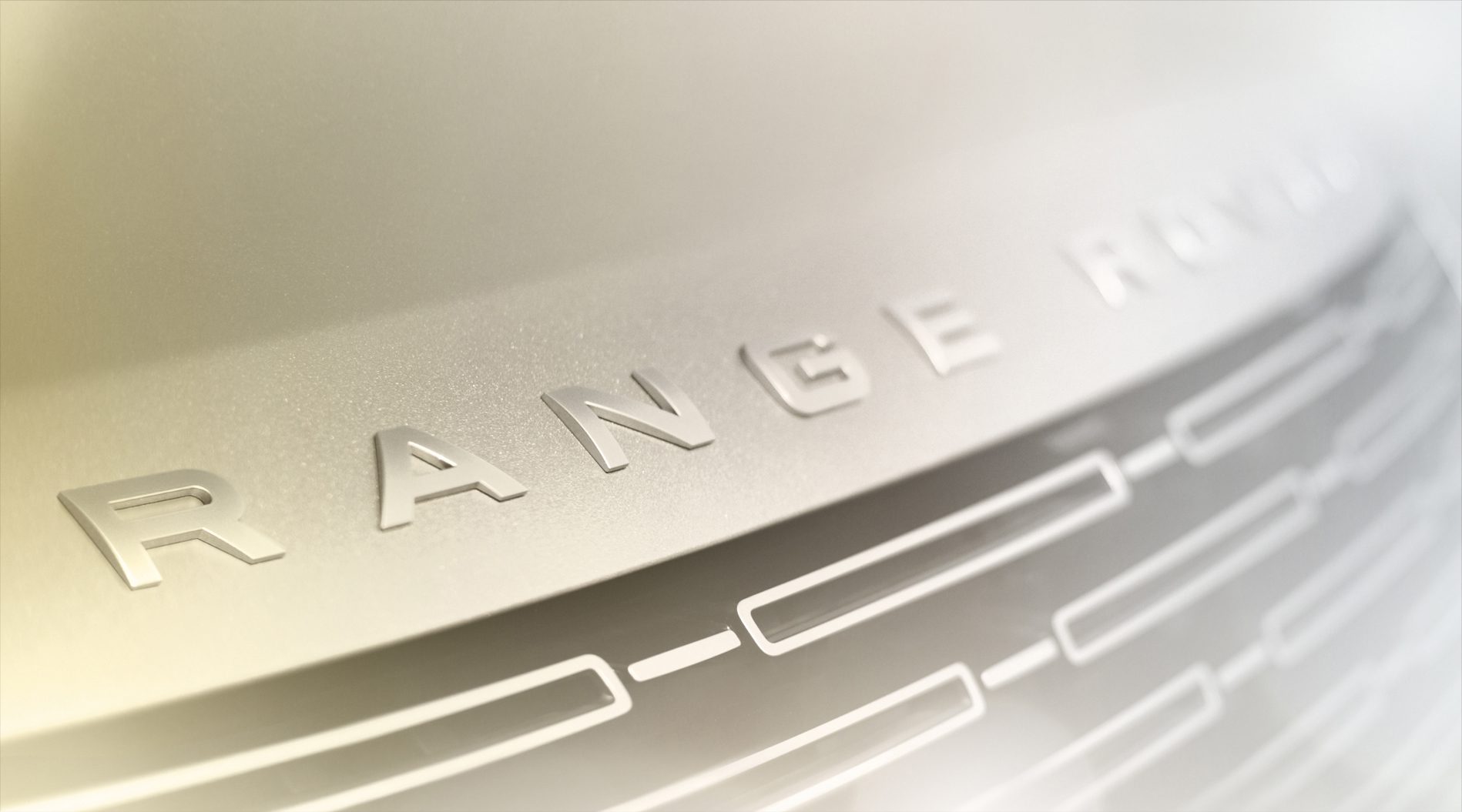 Teaser image of the new 2022 Range Rover