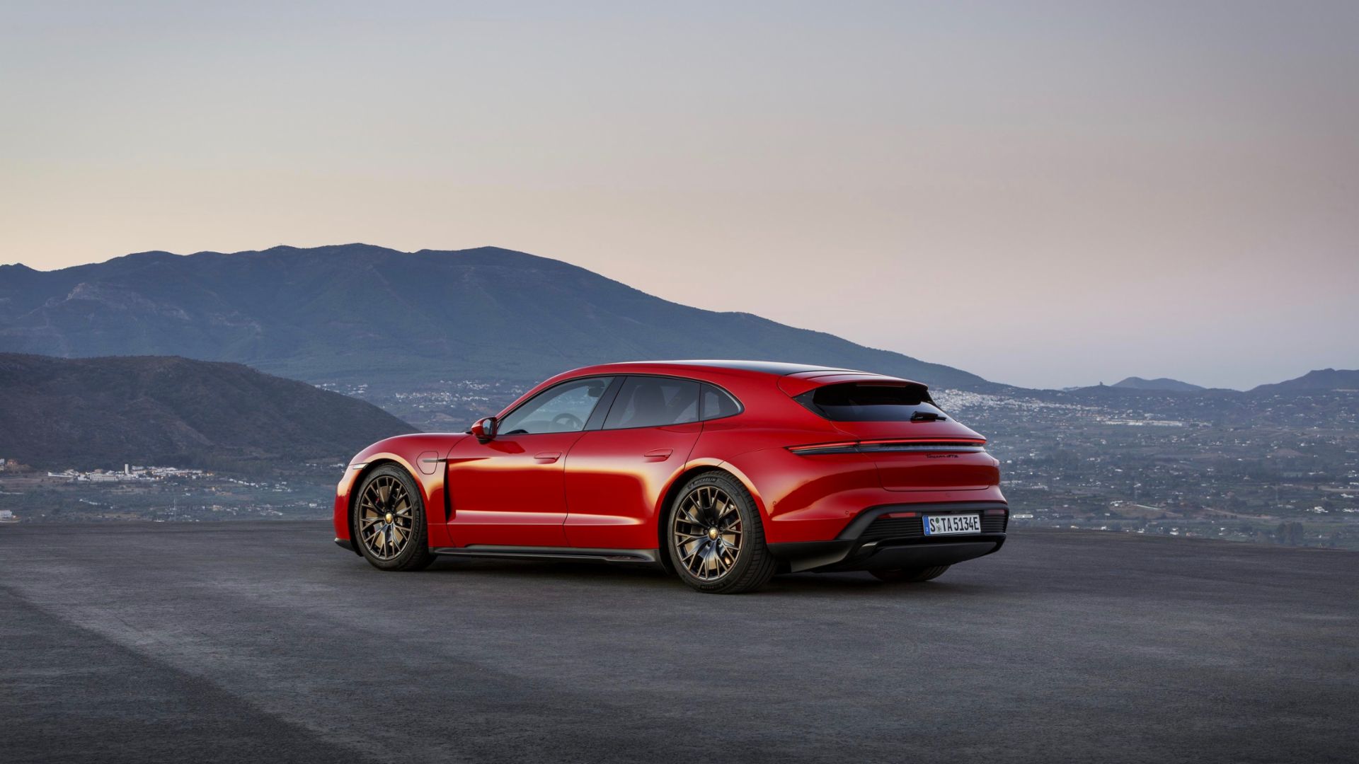 Rear three quarters shot of the new Porsche Taycan Sport Turismo GTS