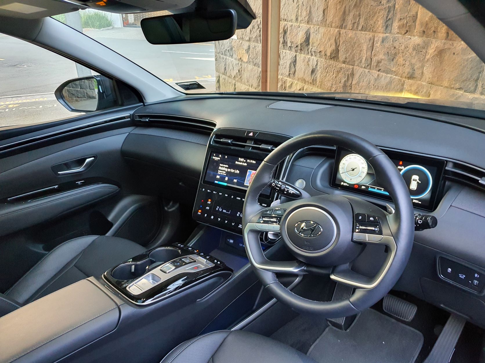 Interior view of the 2021 Hyundai Tucson