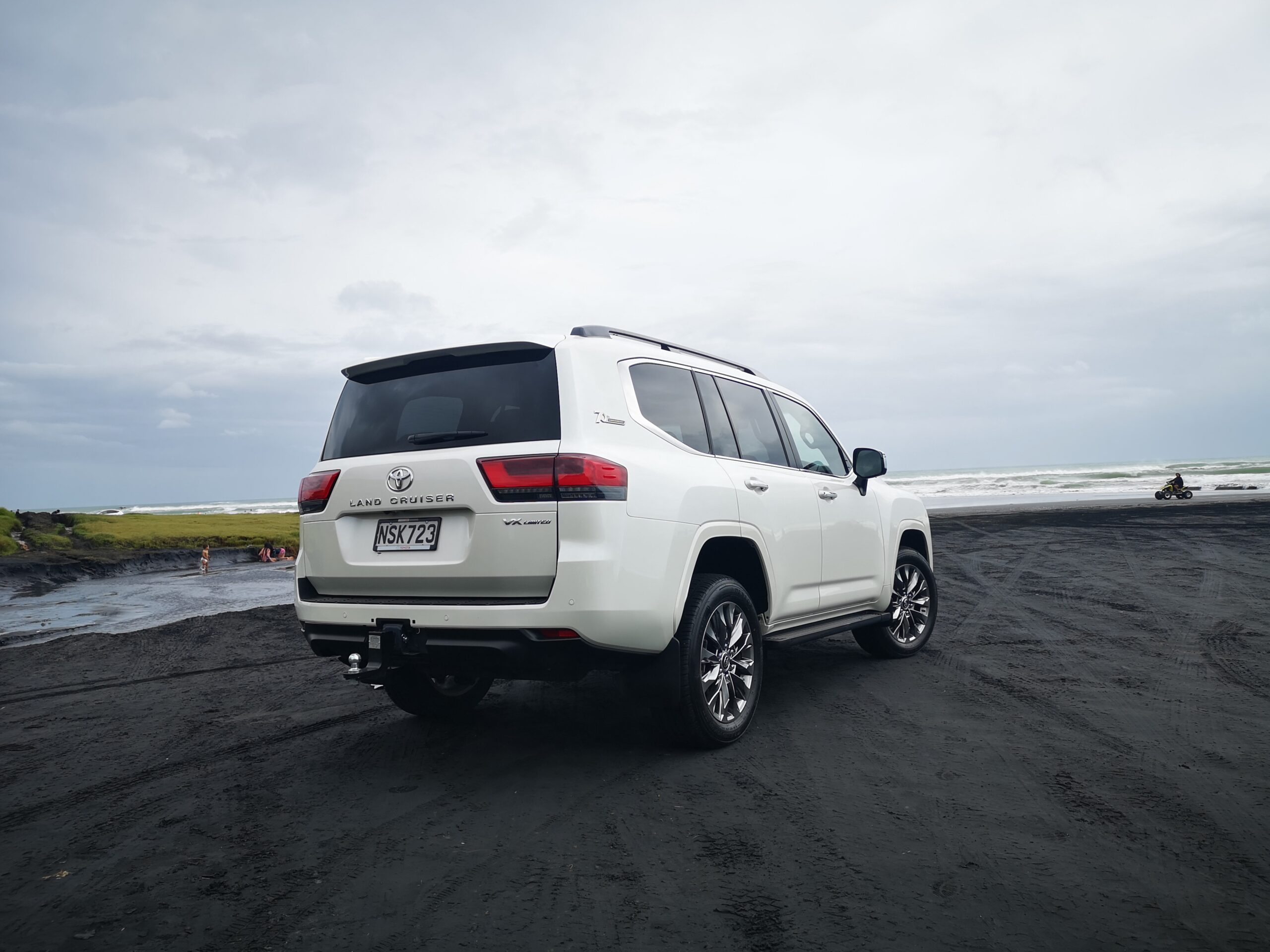 2022 Toyota Land Cruiser VX 300 Limited review NZ