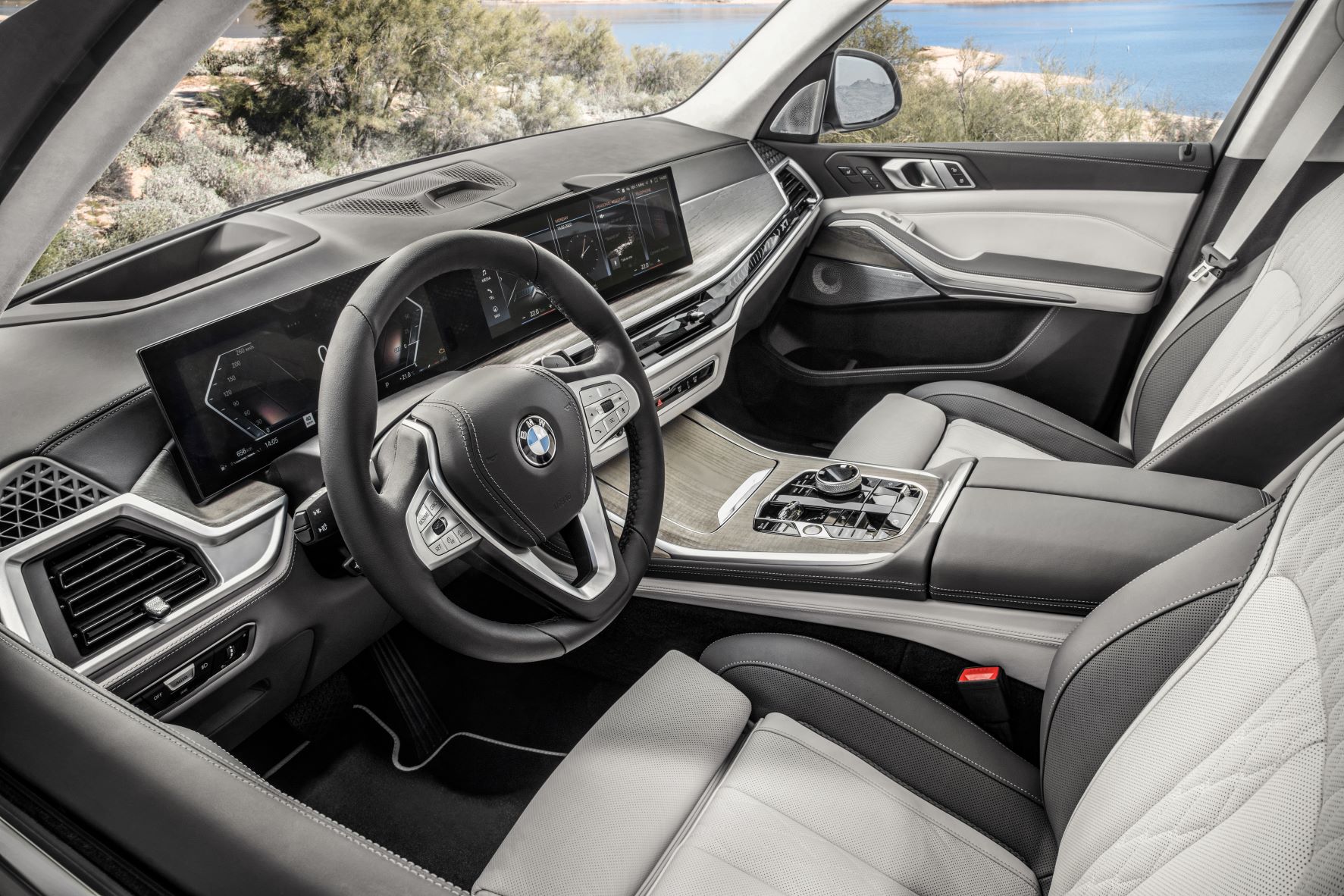 Interior of the new BMW X7