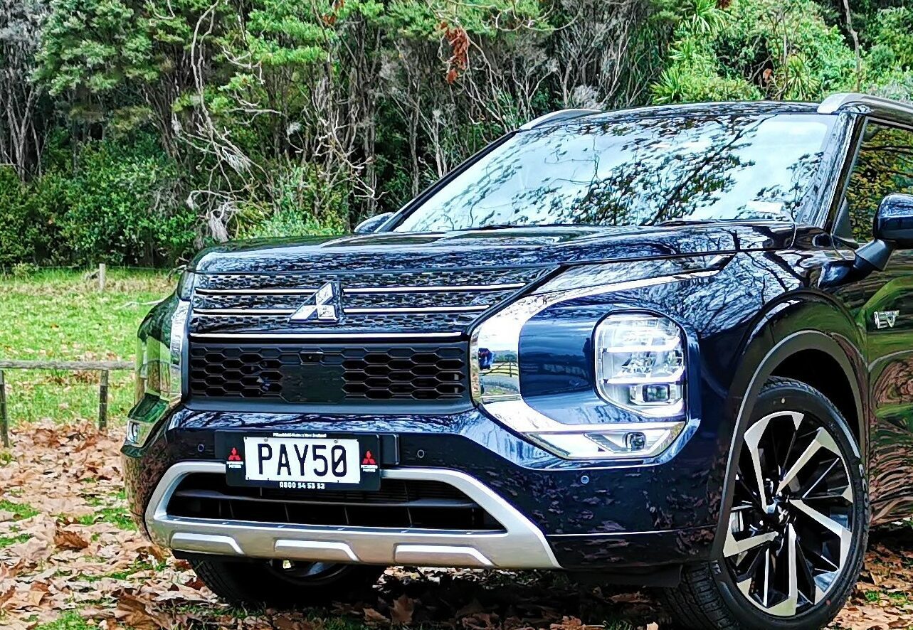 Next Gen Outlander VRX PHEV review NZ