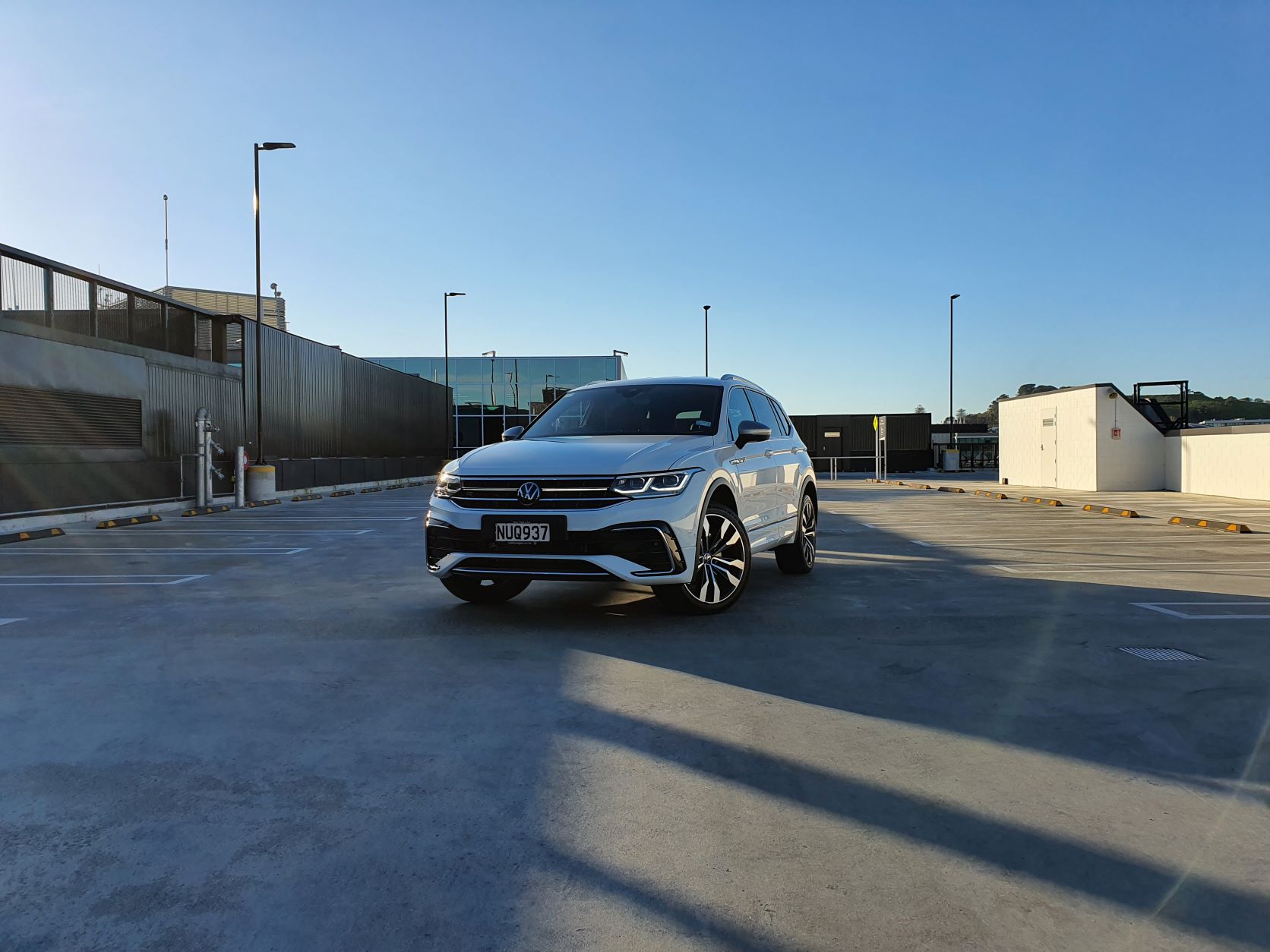 Zoomed out view of the 2022 Volkswagen Tiguan Allspace R-Line at sunrise