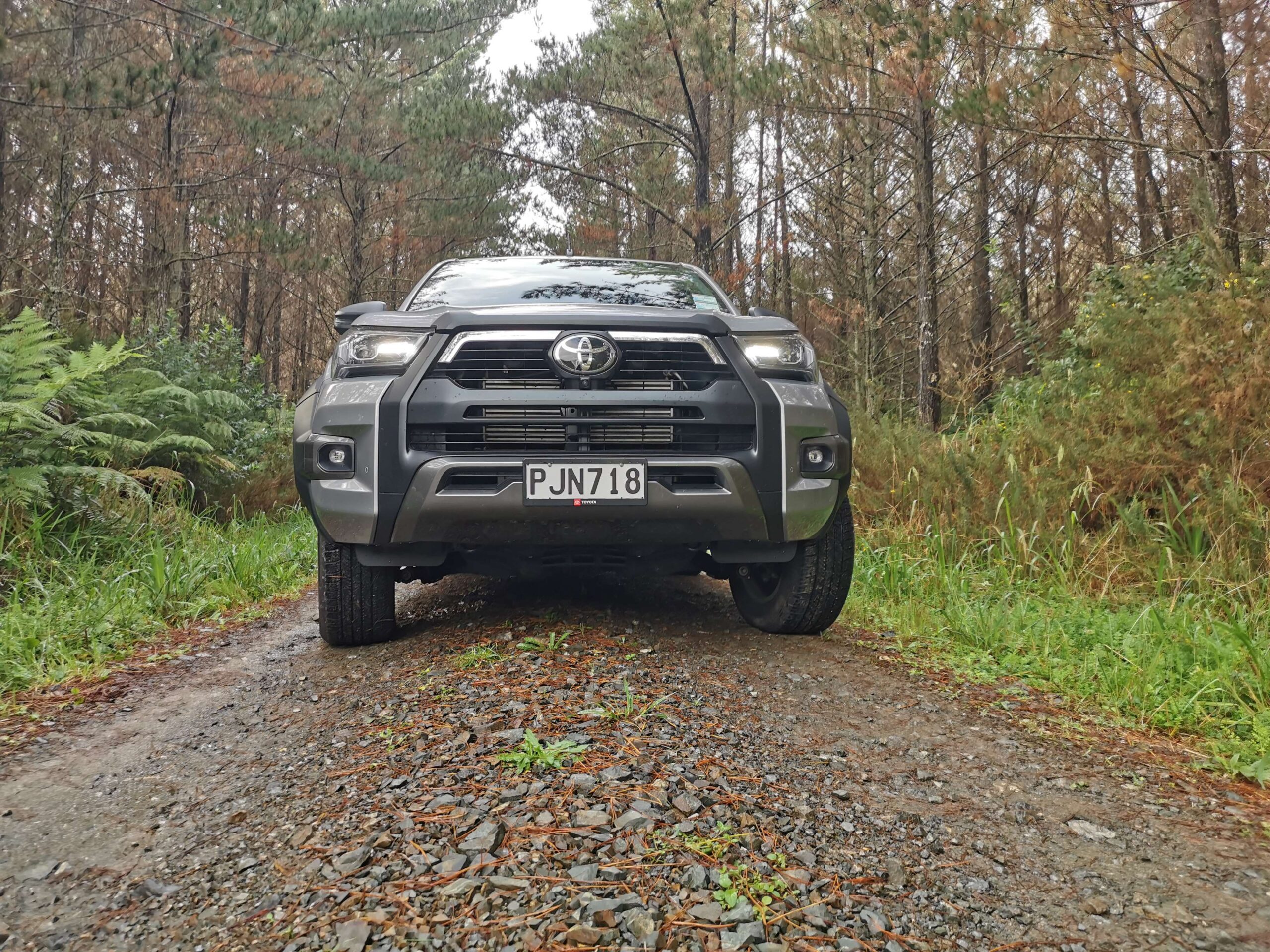 Toyota Hilux 4WD SR5 Cruiser Wide Track review NZ