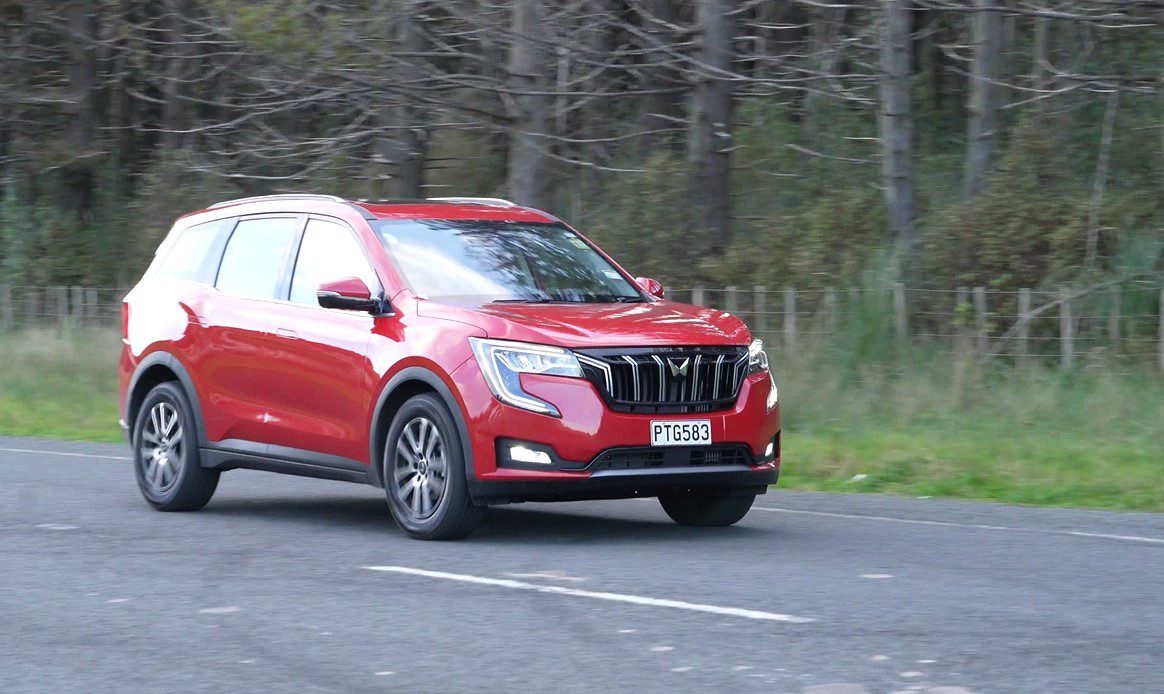 Mahindra XUV700 review NZ