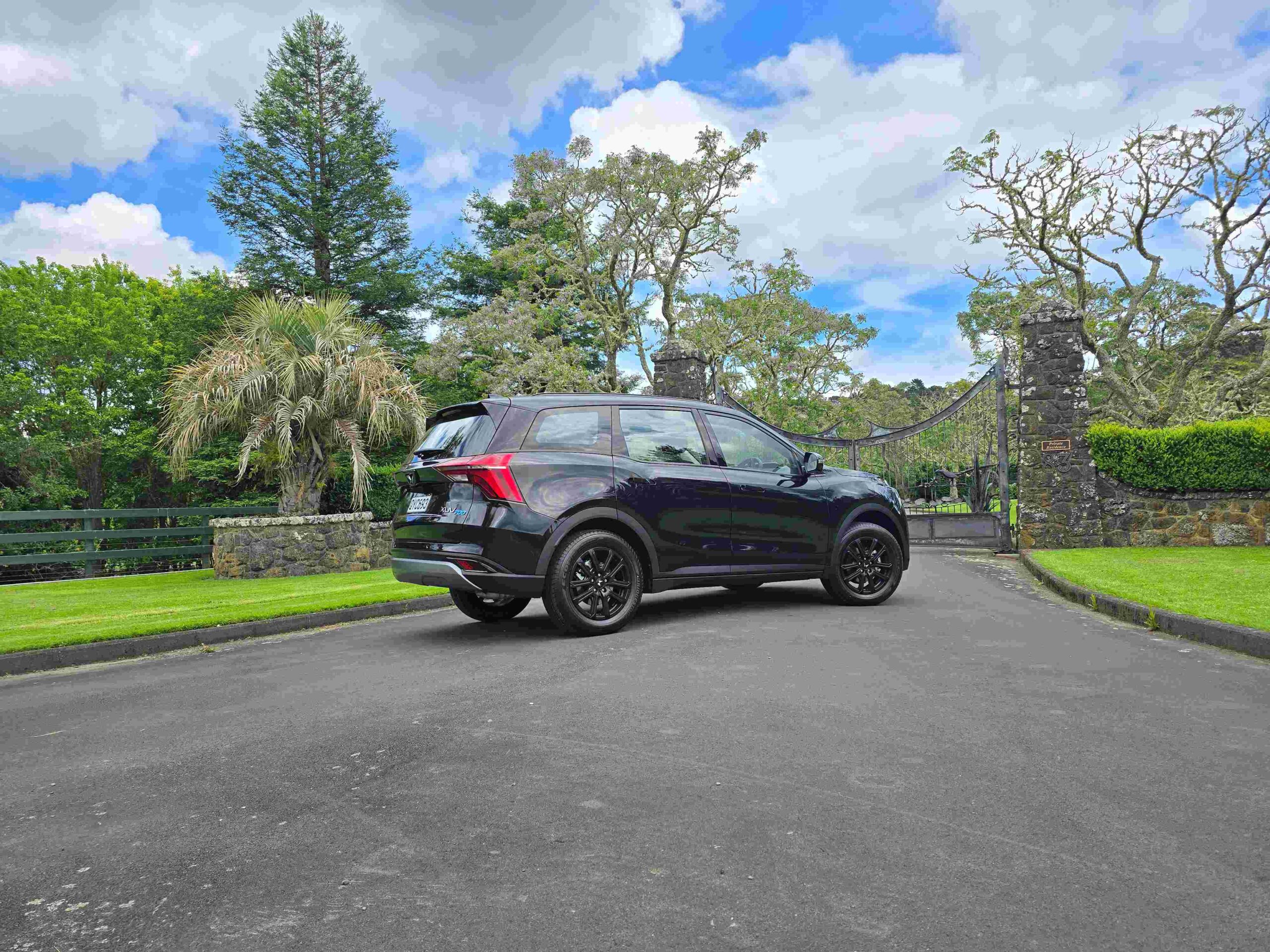 Mahindra XUV700 Black Edition review NZ