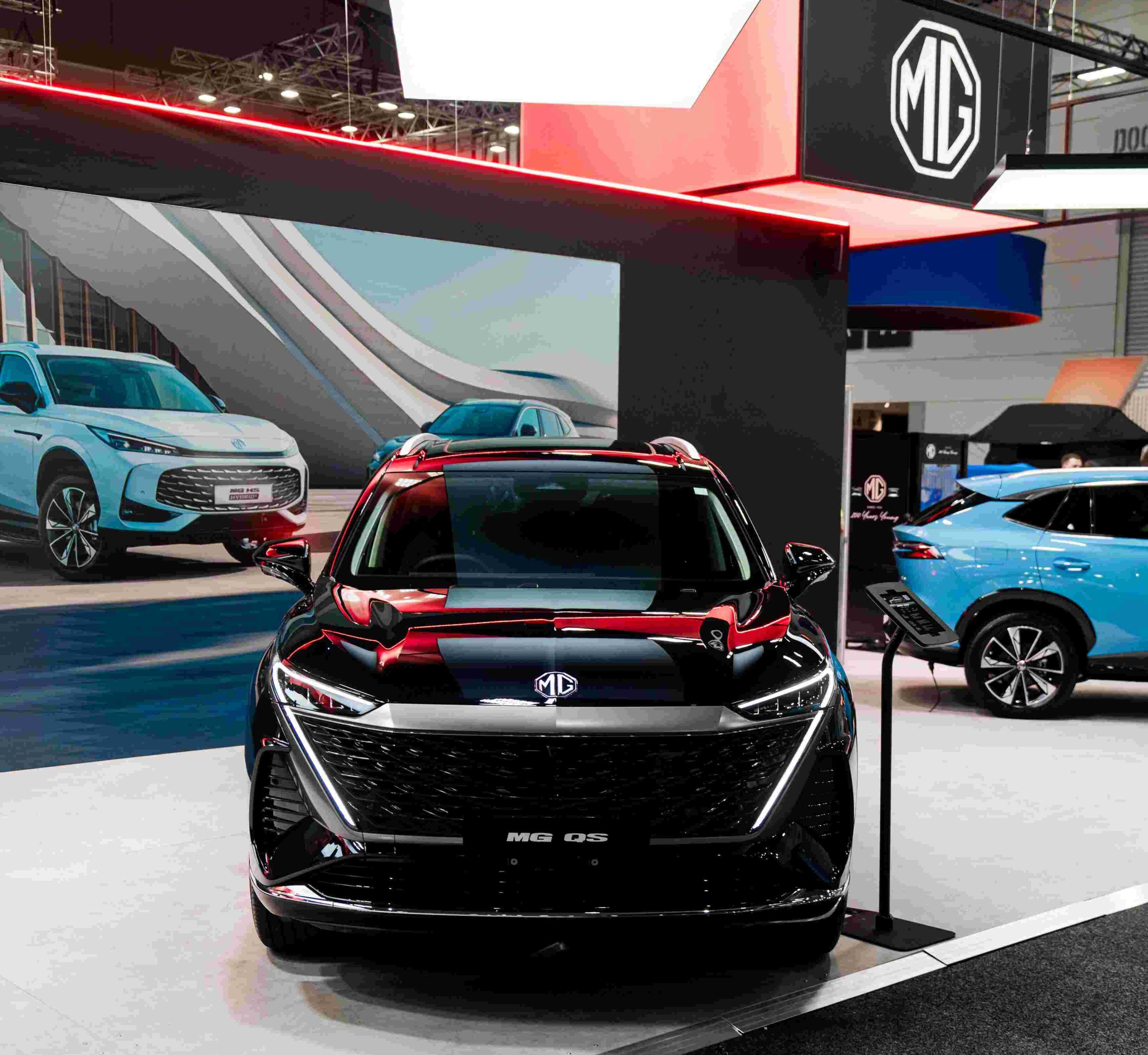 MG QS - MG's new roomy 7-Seat SUV