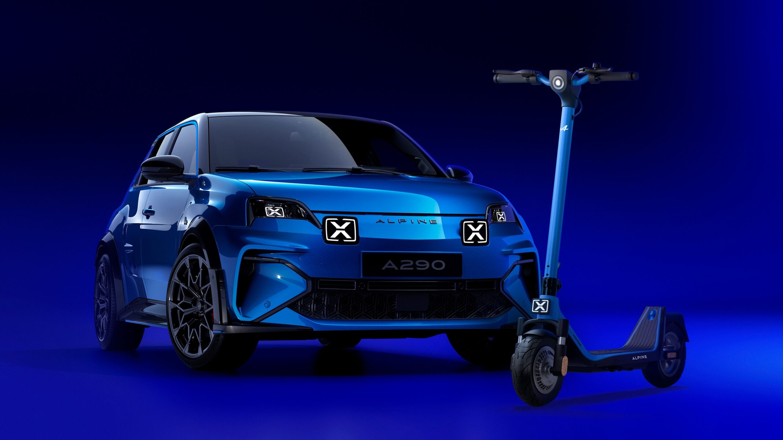 A photo of a blue Alpine A290 GTS and an Alpine 100A GT e-scooter by Cibox and Yeep.me.