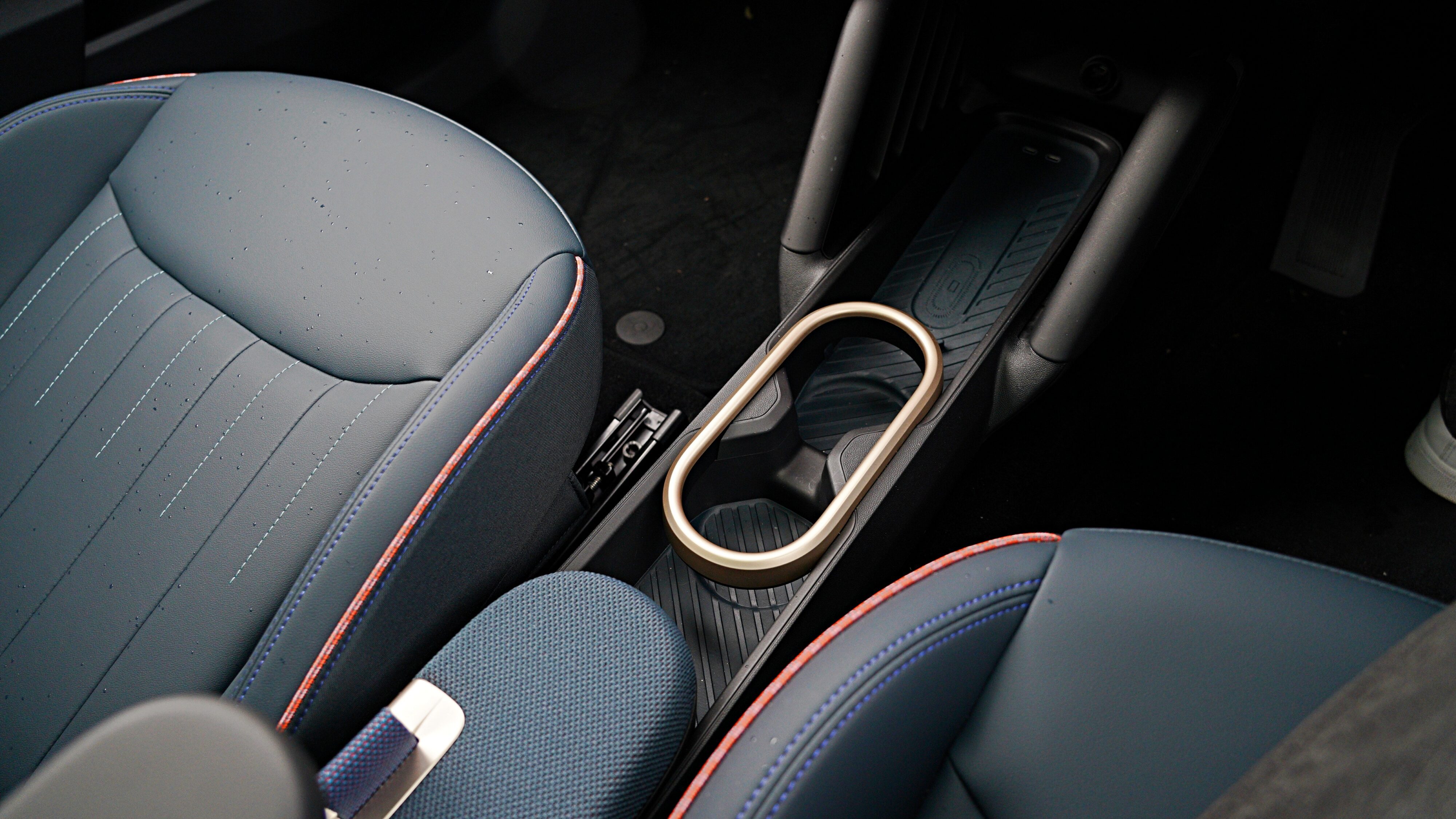 It's a Middle Child Thing - Mini Aceman SE Review