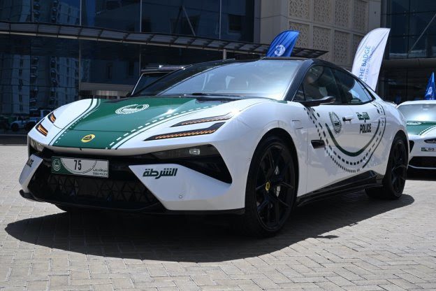 Lotus joins Dubai Police Force - now we want to too