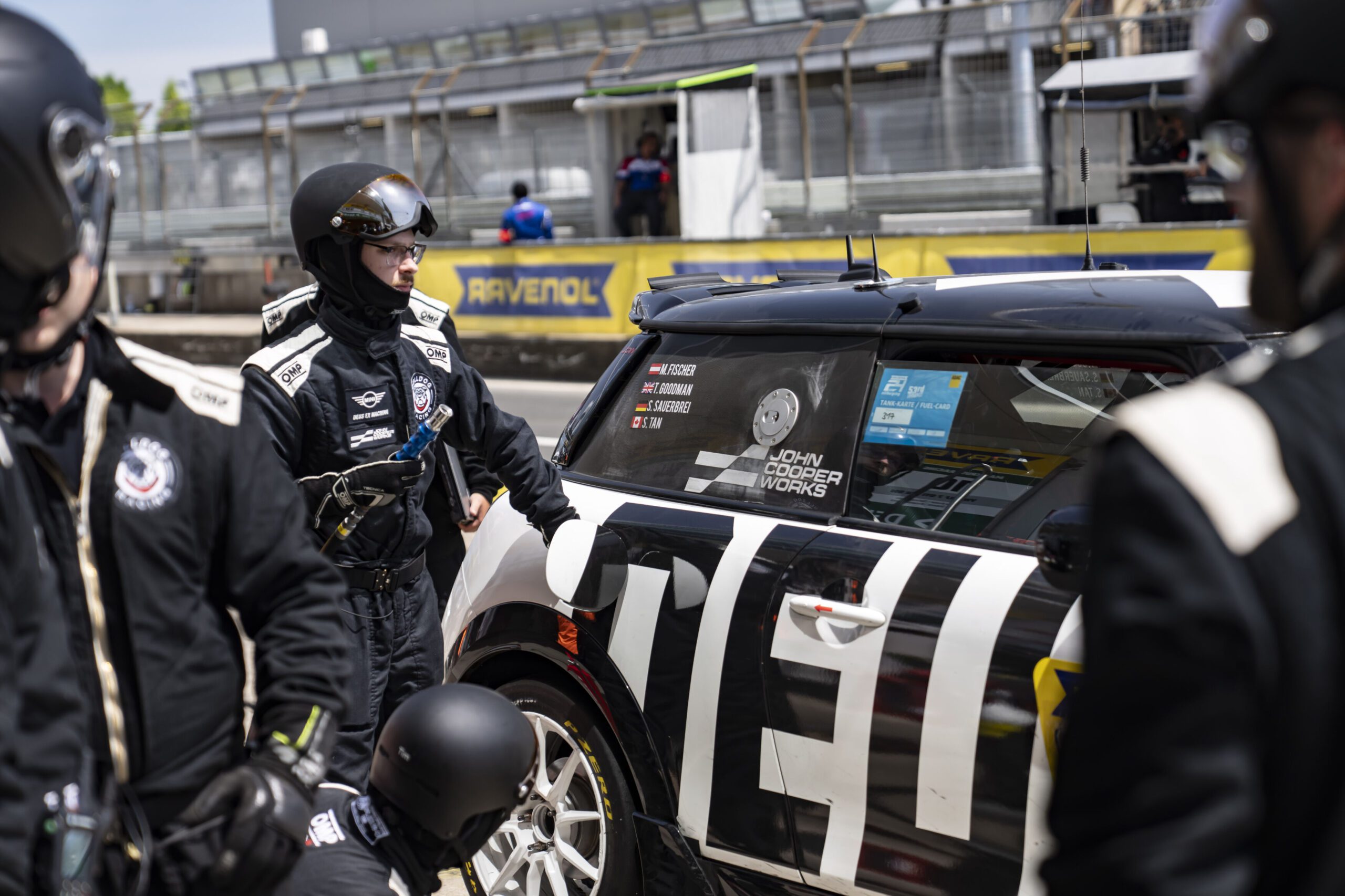 MINI and Bulldog Racing Conquer the Green Hell with a Podium Finish