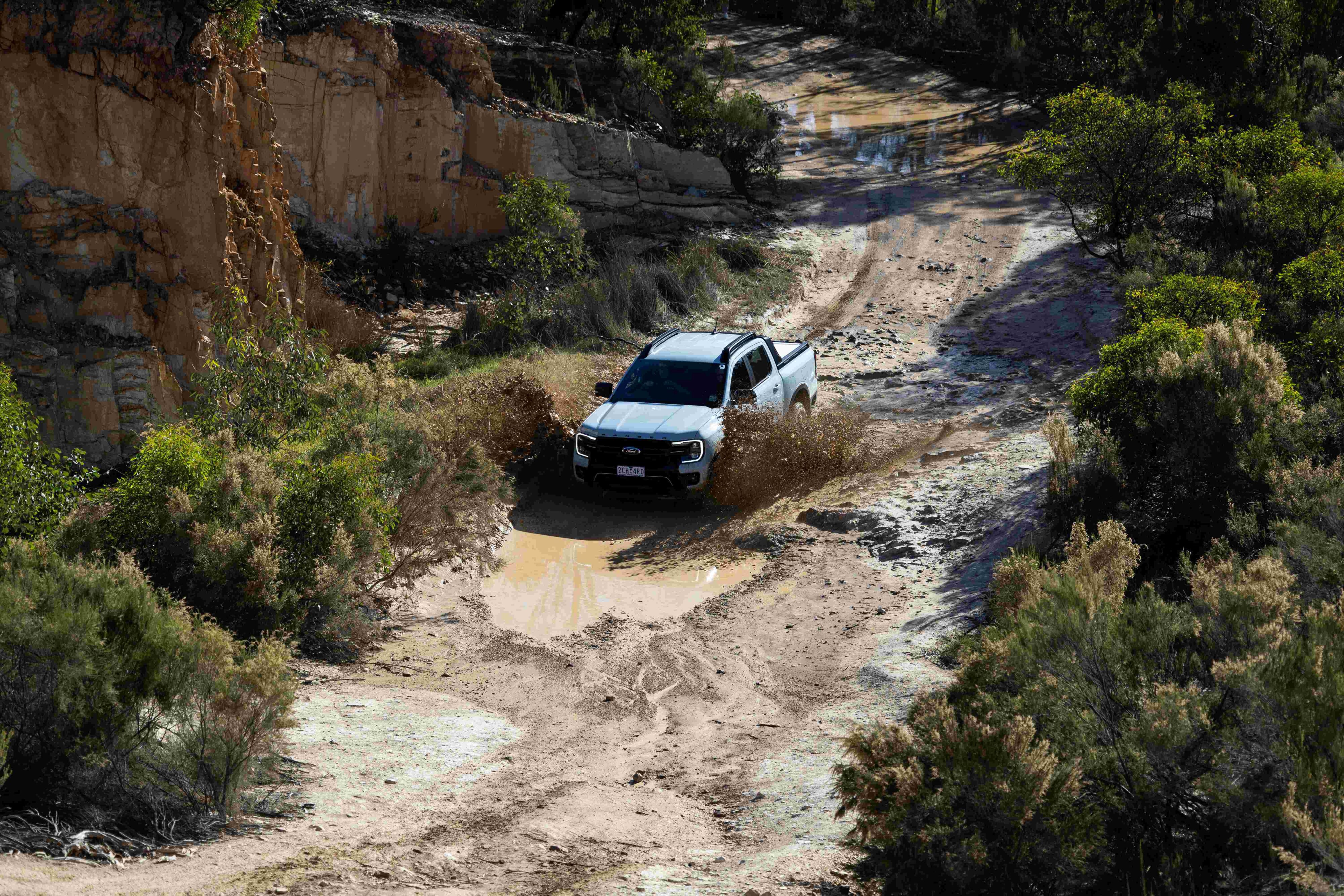 Ford Ranger Hybrid - First Drive
