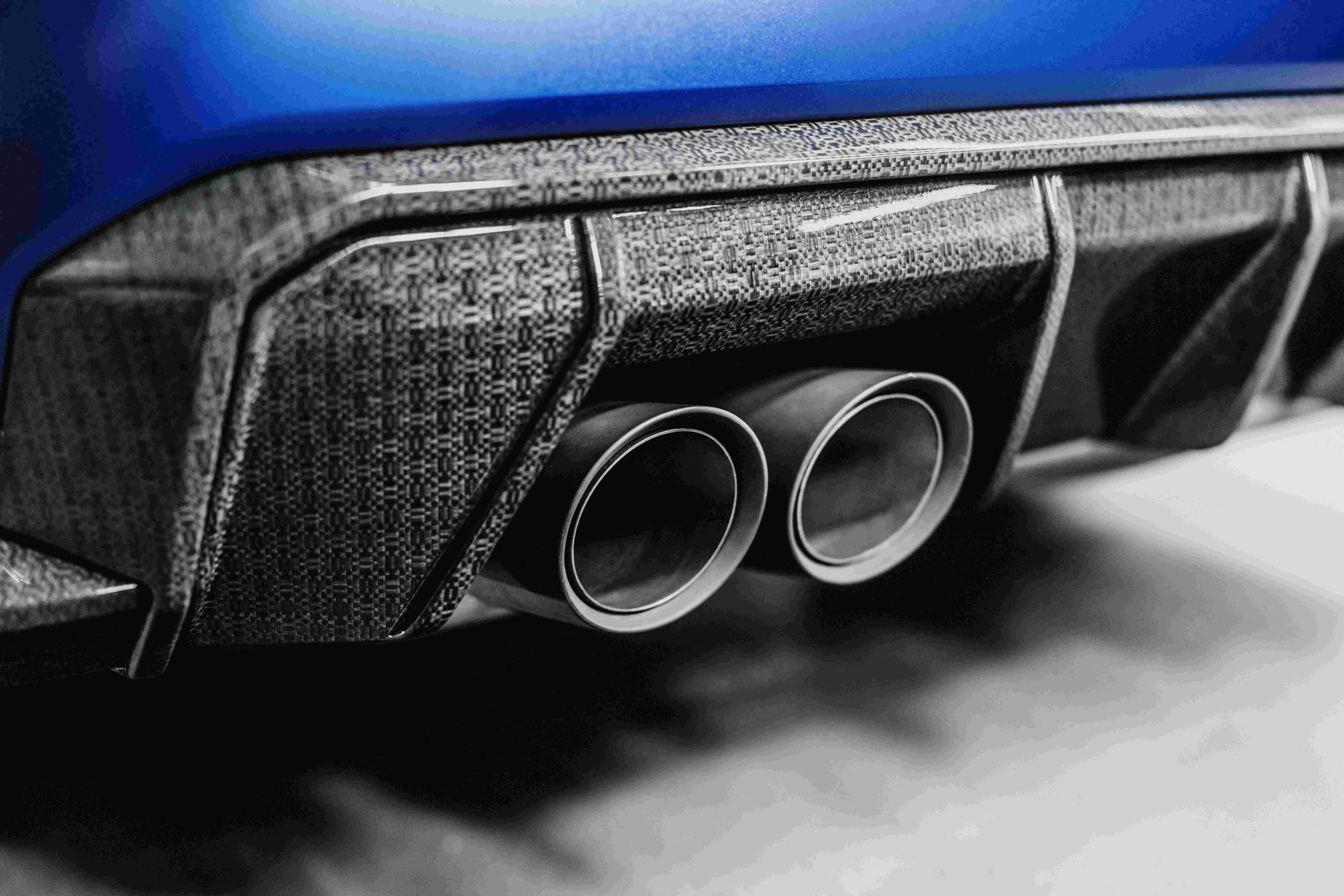 Carbon Fibre begone - BMW go natural