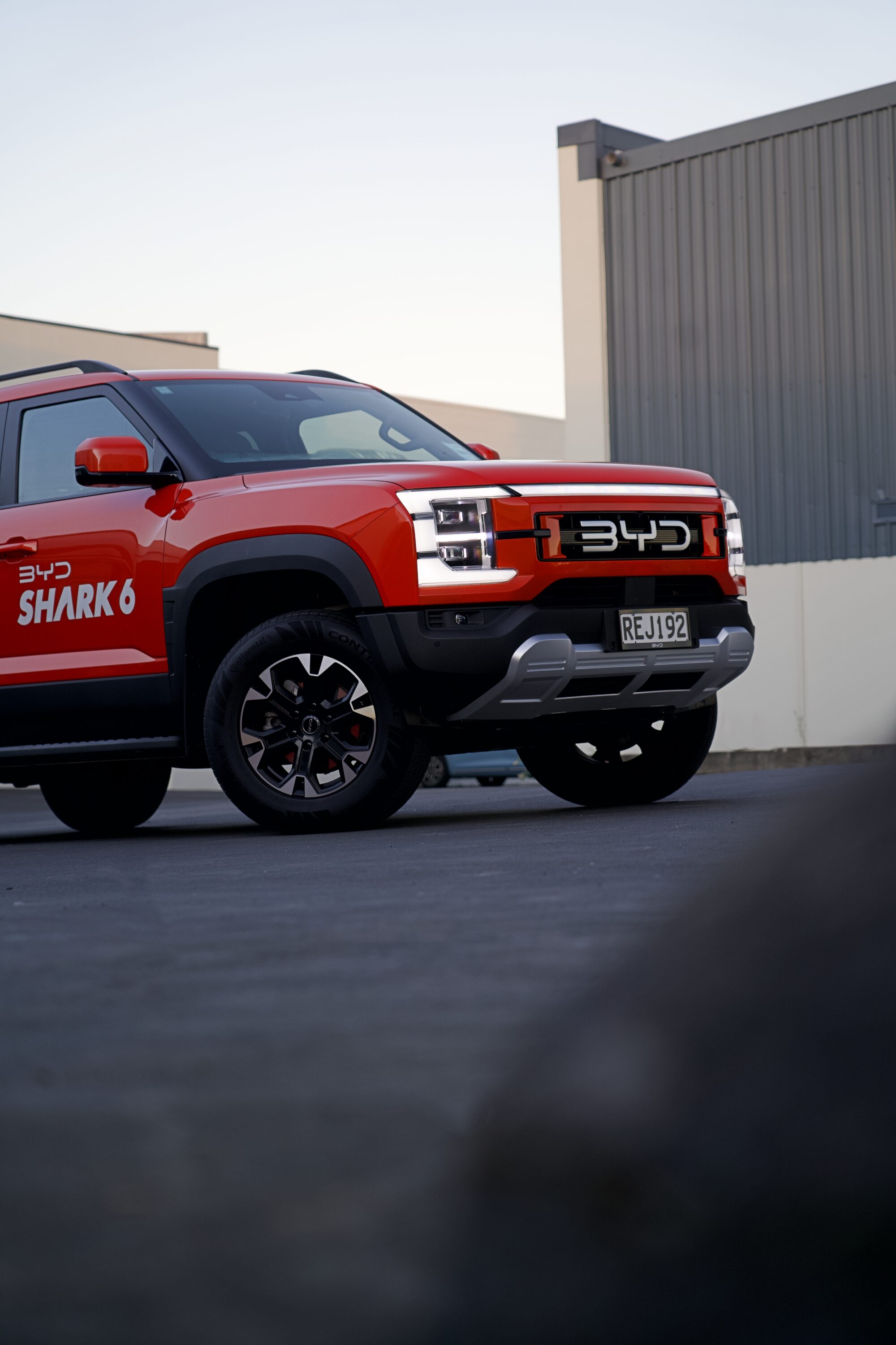 Jaws II - BYD SHARK 6 Review