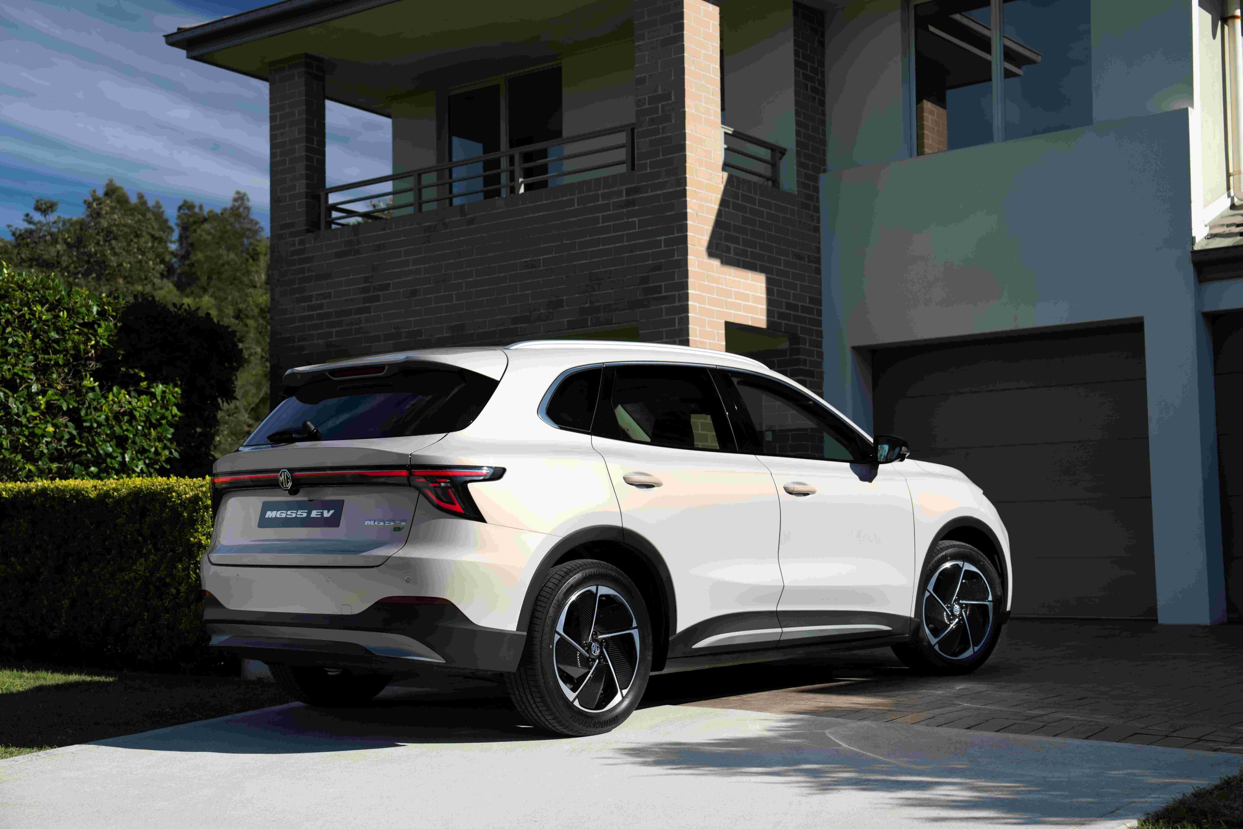 MG's New MGS5 EV, Set to Electrify New Zealand