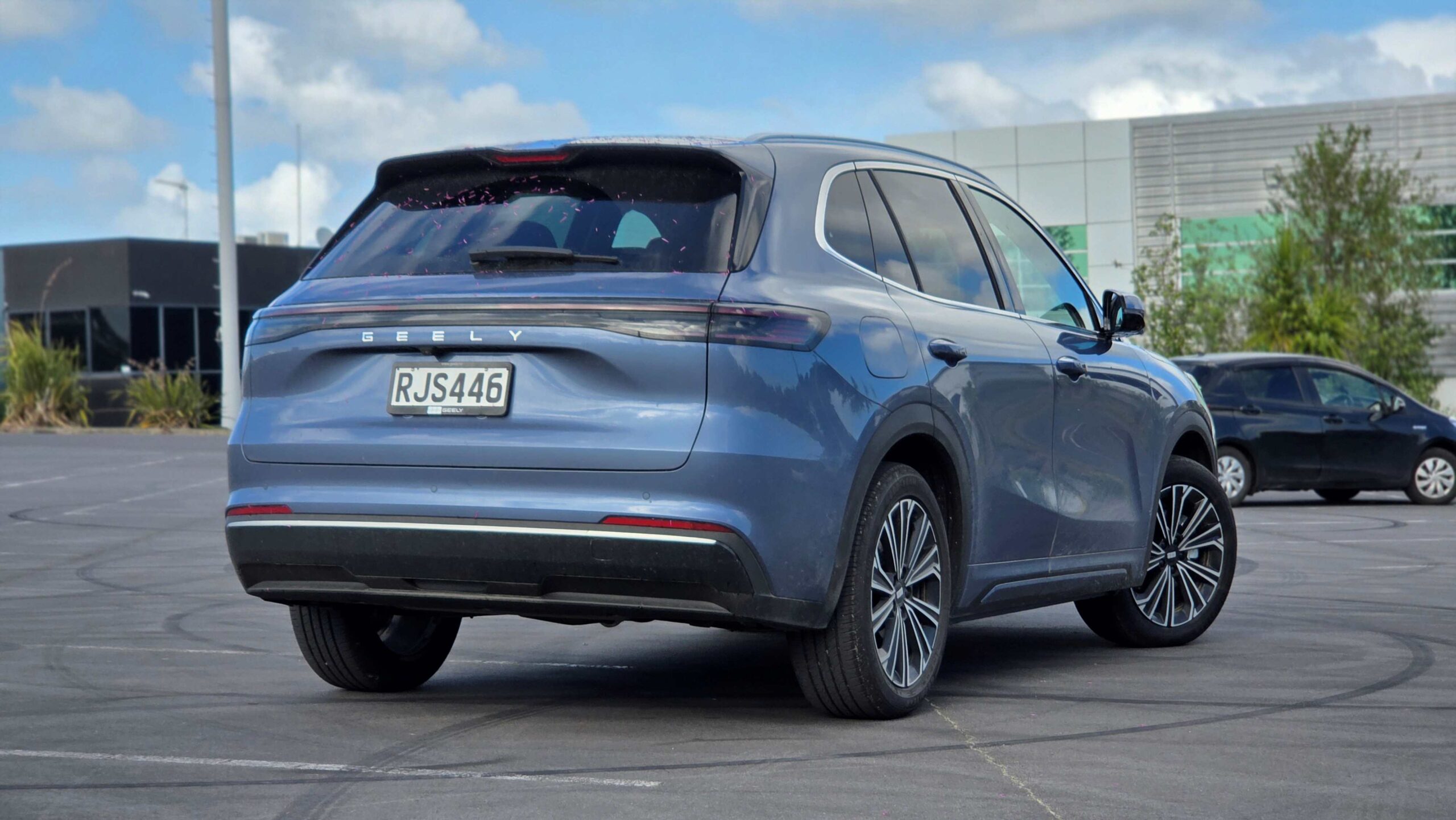 OMGeely - first drive of Geely’s new Riddara Ute, EX5 EV and Starray EM-i