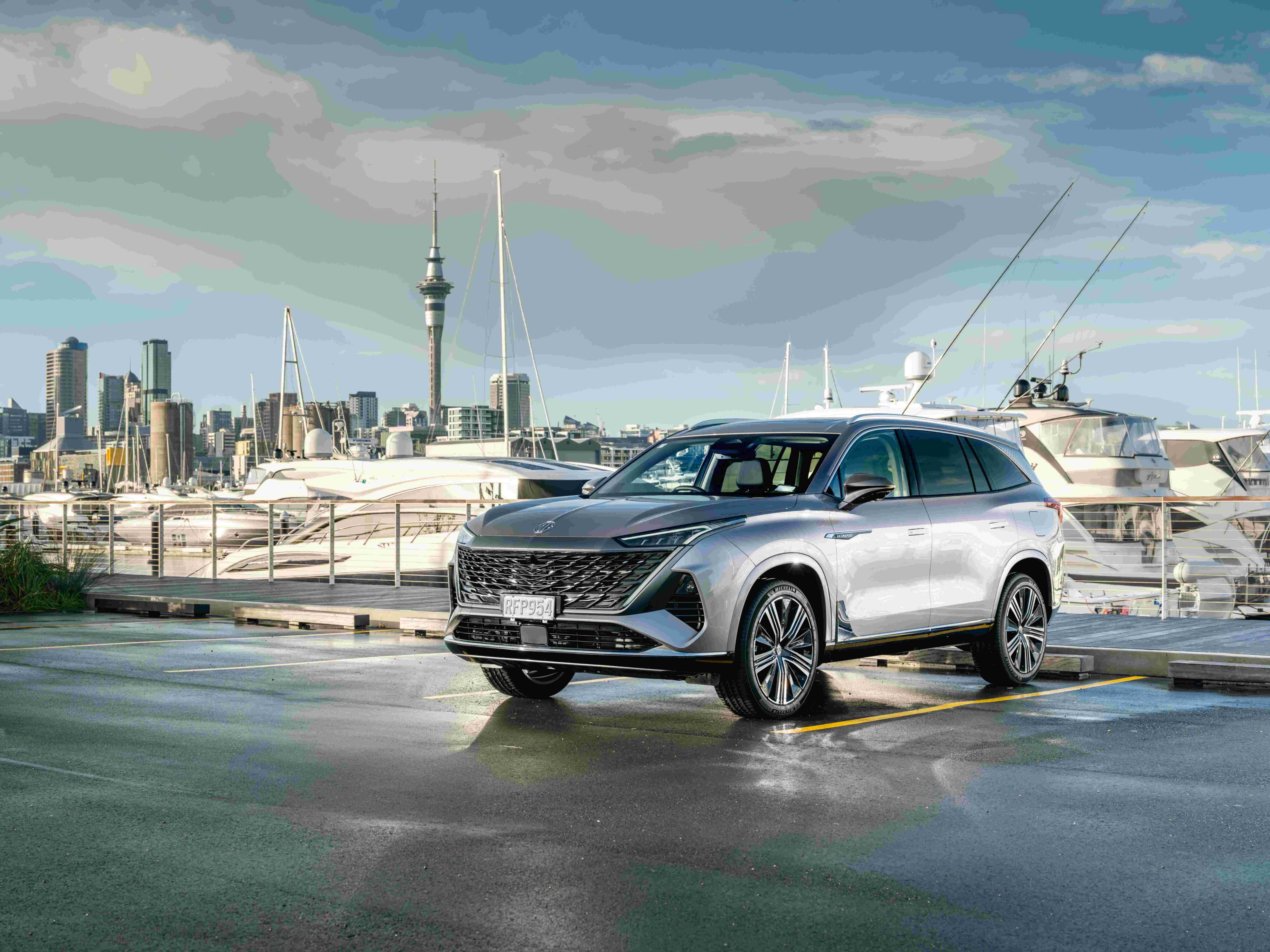 MG QS awarded 5-star ANCAP safety rating