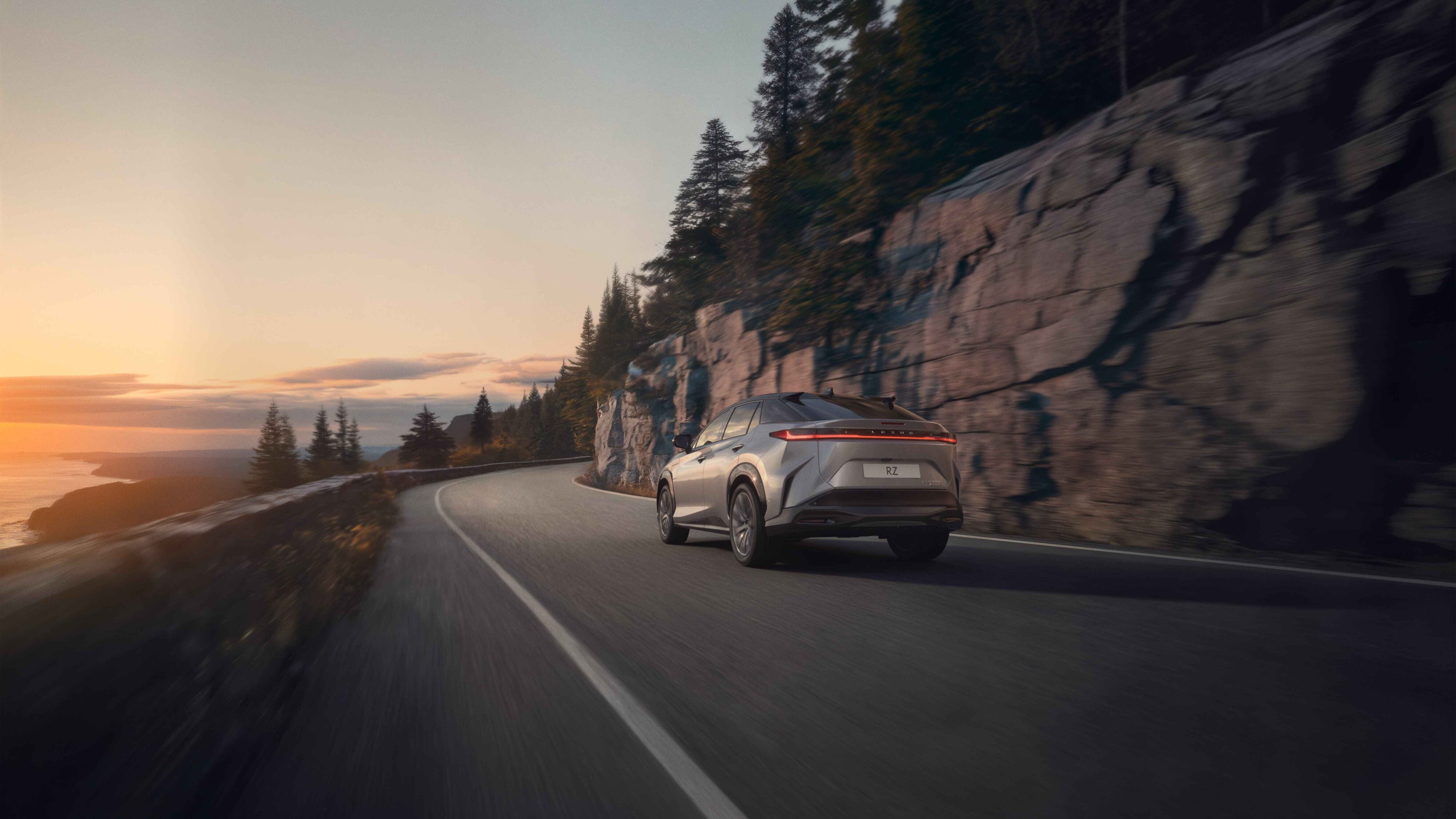 1,453 Reasons Why Kiwis Love Lexus - a record in fact